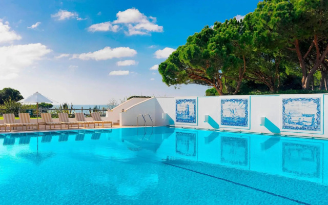 Pine Cliffs Suites