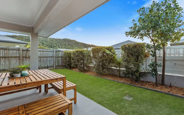 Trinity Oasis Spa BBQ Family Retreat