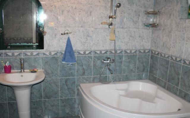 Guest House Kakhaberi 3