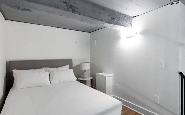 Sosuite 2BR Loft w W/d, Gym, Lounge
