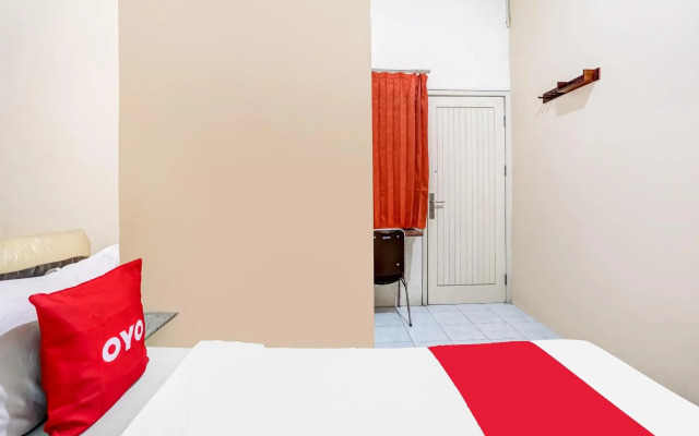 OYO 91361 Benlin D'kost Syariah