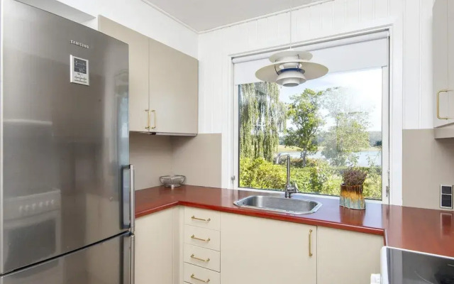 4 Star Holiday Home in Ronde