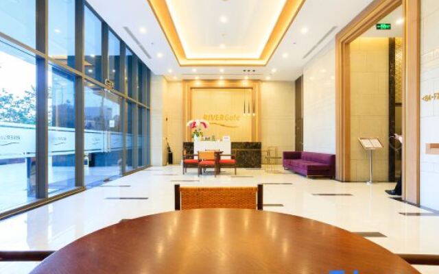 Refined Saigon - Rivergate Apartment