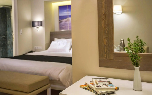 Swell Boutique Hotel