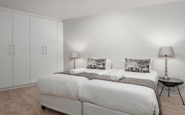 Greenwich Square Luxury Apartments