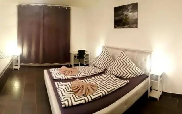 Motel 105