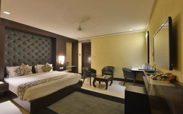 Hotel The Golden Oak Central by Citrus Prime