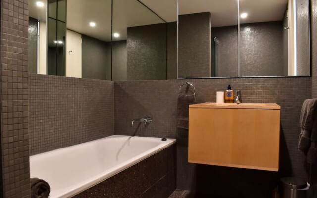 New York Loft Style Flat in Surry Hills