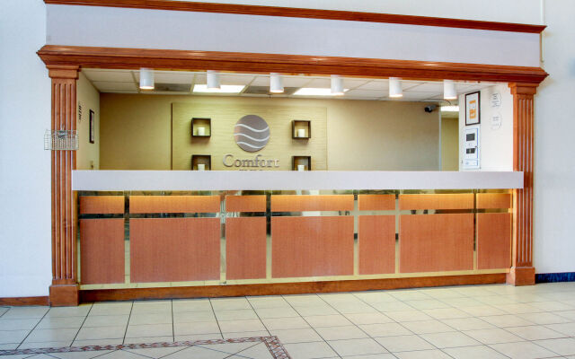 Comfort Inn Meridian - Bonita Lakes