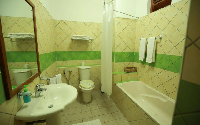 Royal Beach Resort