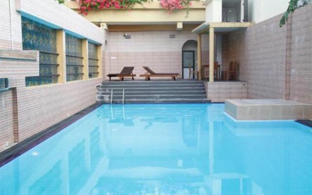 Hotel Sunhill Mount Lavinia