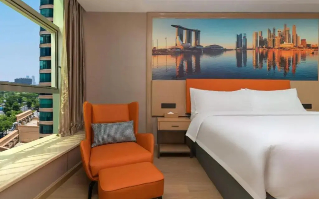 Vienna Hotel ( Shenzhen Fuyong Bridge Branch)