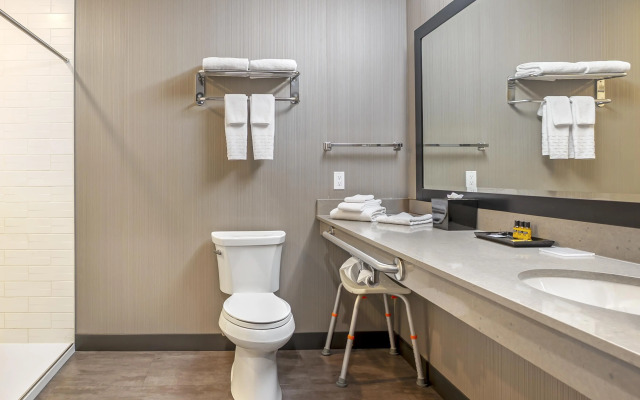 Best Western Plus East Side