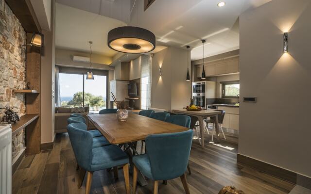 AA Luxury Villas