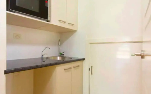 Adelphi Waterfront 2 Bedroom Ground Floor Home