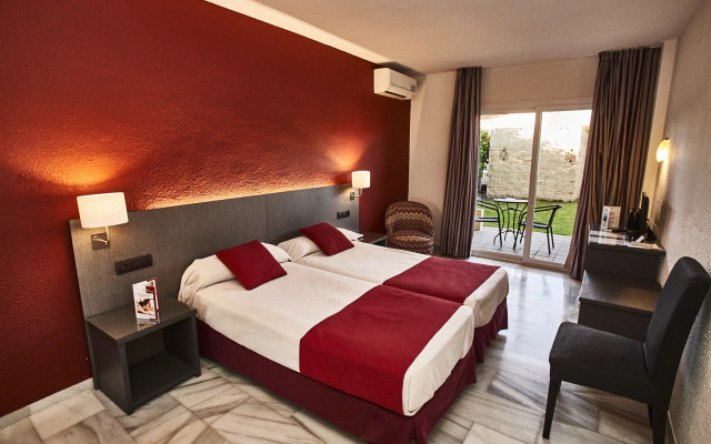 Nerja Club by Dorobe Hotels