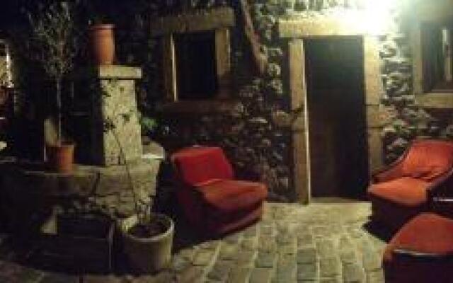 Aux Prisons de Montagny