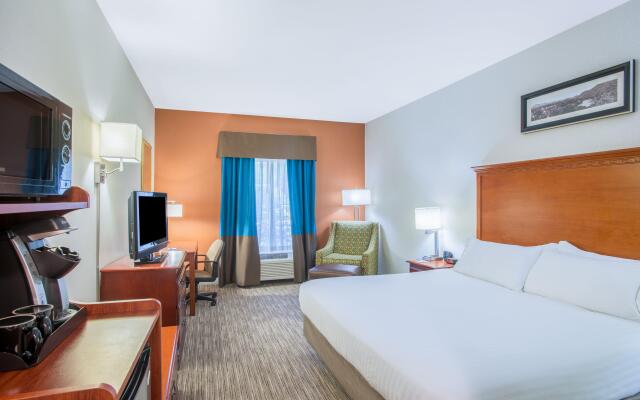 Holiday Inn Express Hotel & Suites Brattleboro, an IHG Hotel