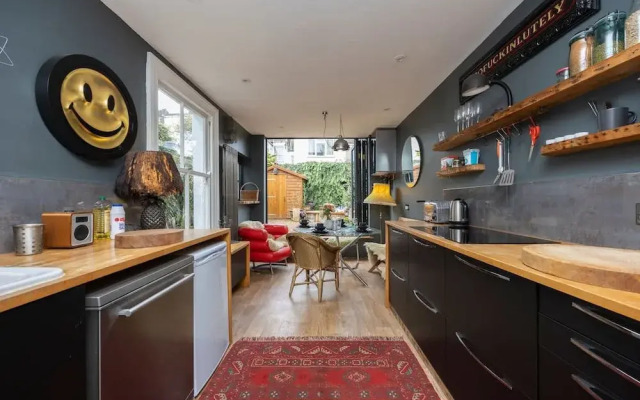 Host Stay Bernard Road Townhouse