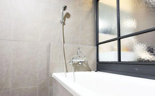 Siheung World Hotel