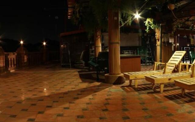 Parklane Hotel