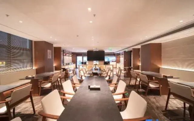 Yunlan Hotel（Mengcheng Kunpeng Plaza）