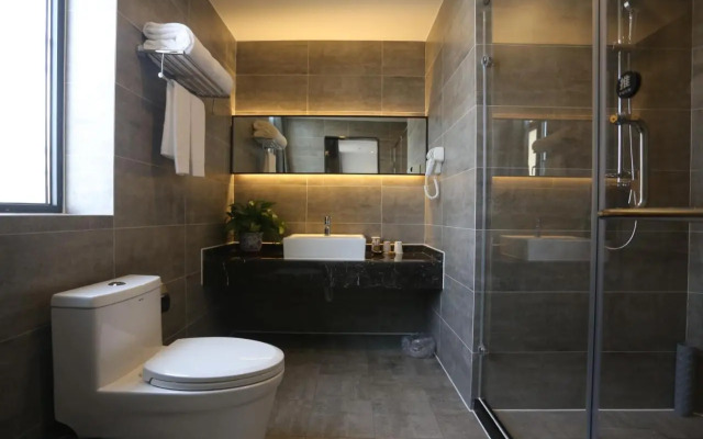 Nostalgia Hotel (Zhangjiakou)