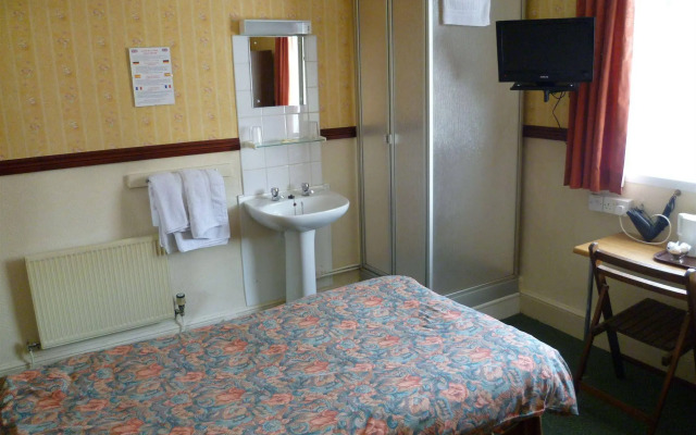 Rollason Wood Hotel