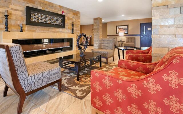 Best Western Woodland Inn