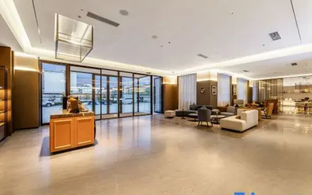 Homeinn Plus Oxygen-enriched Hotel (Shigatse Jilin South Road)