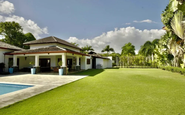 Villa MB