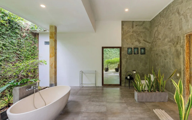 Cezanne Villa by Betterplace