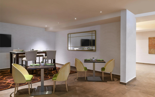 Kempinski Hotel Gold Coast City