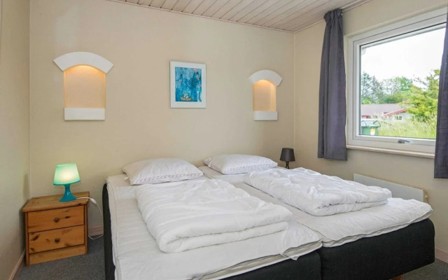 8 Person Holiday Home in Oksbol
