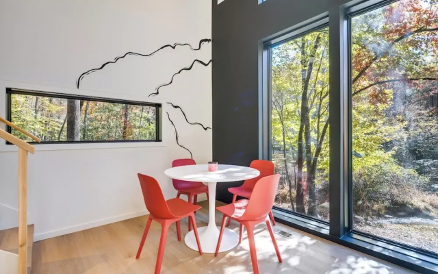 Ultimate Relaxation & Adventure: Home Near Brevard