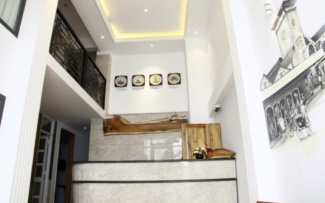 Laverne Hotel