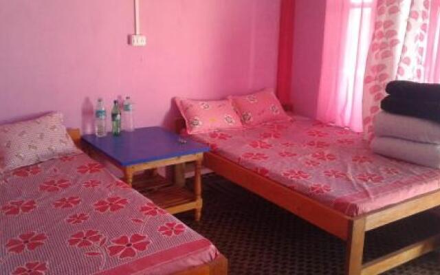 Vamoose Ashis Homestay