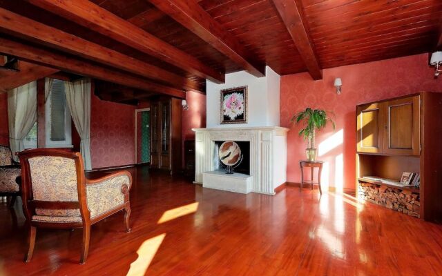 Luxor Domus Trastevere