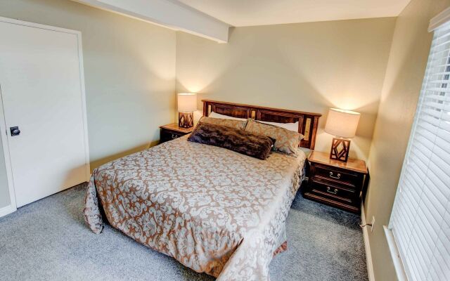 Sherwin Villas 14 - Three Bedroom Condo