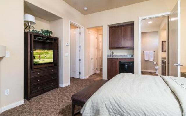 48756 Legacy Drive Condo