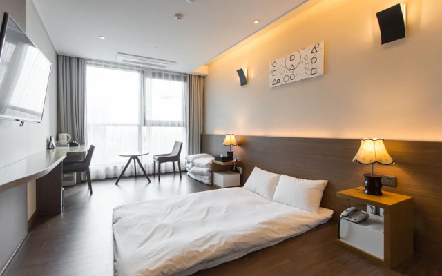 M Stay Hotel Naju