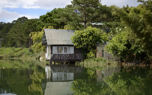 The Lake House Dalat - Hostel