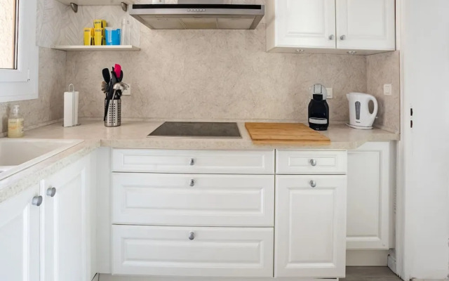 Dordogne Poolside Escape