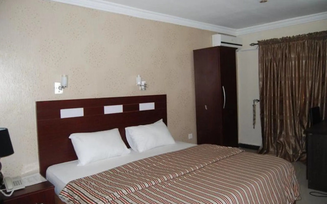 Anjiez Royal Suite