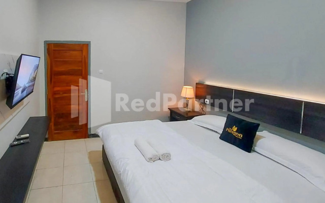 SPOT ON 2815 Hotel Damai