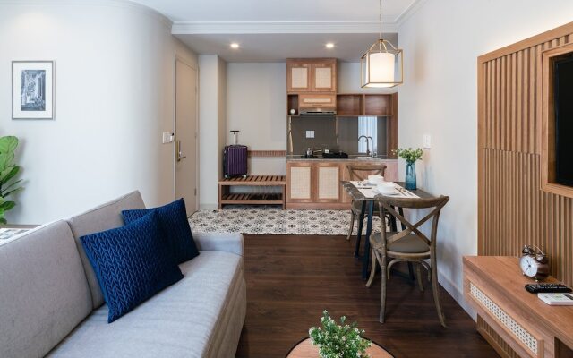 Charmaine's Hotel & Apartment