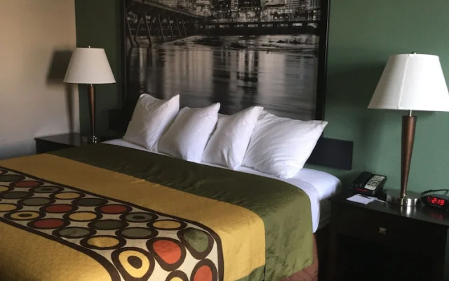 Super 8 Richmond Midlothian Turnpike