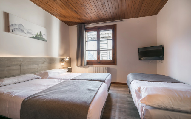 Hotel SNO Mont Romies