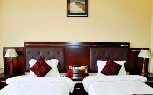 Long Hai Hotel
