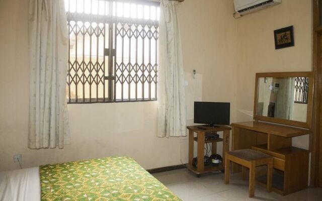 Elmeiz Place Guest House